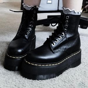 1460 pascal max leather platform boots